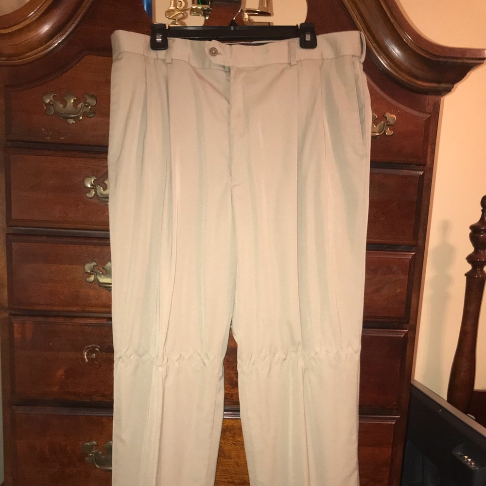 Men’s Louis and Raphael Khaki Dress Pants